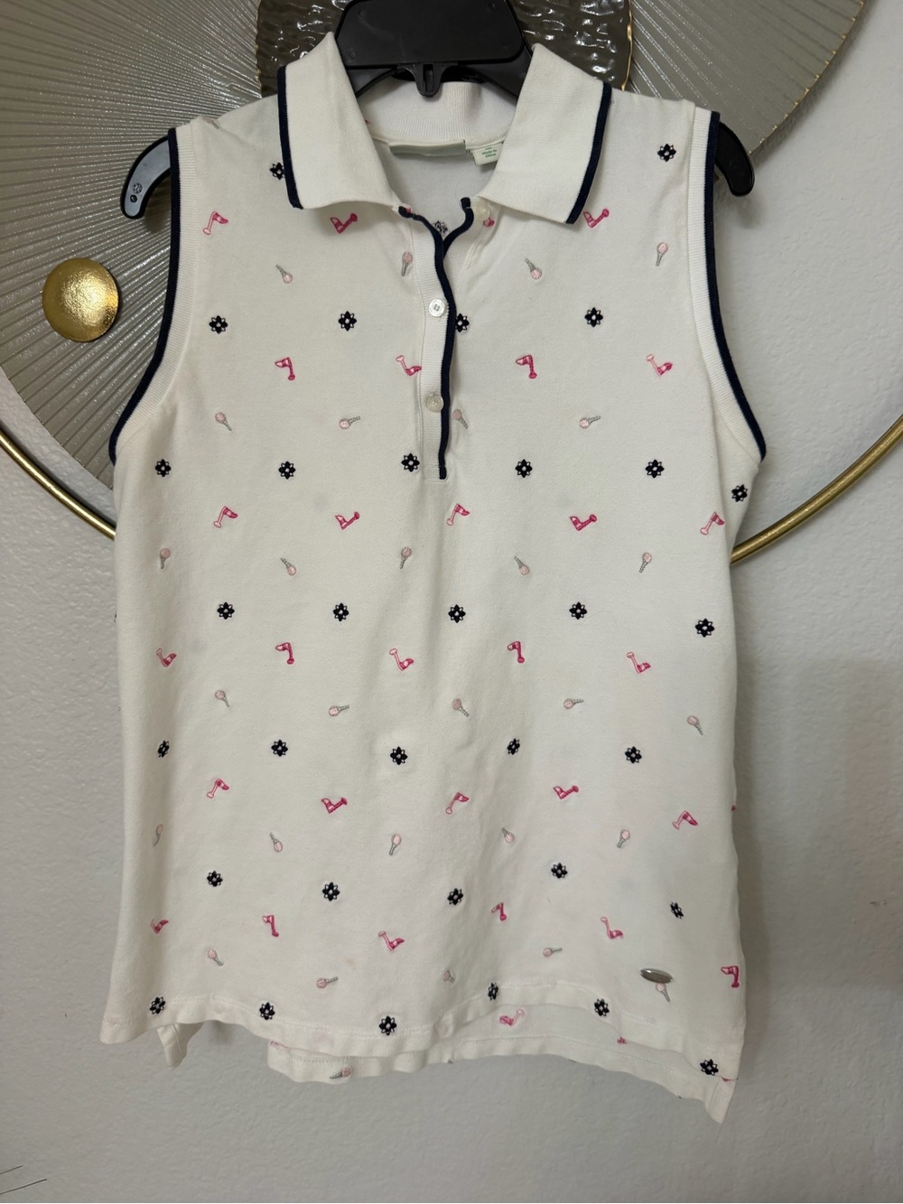Dockers women’s' White Sleeveless Polo with Pink & Navy Embroidery